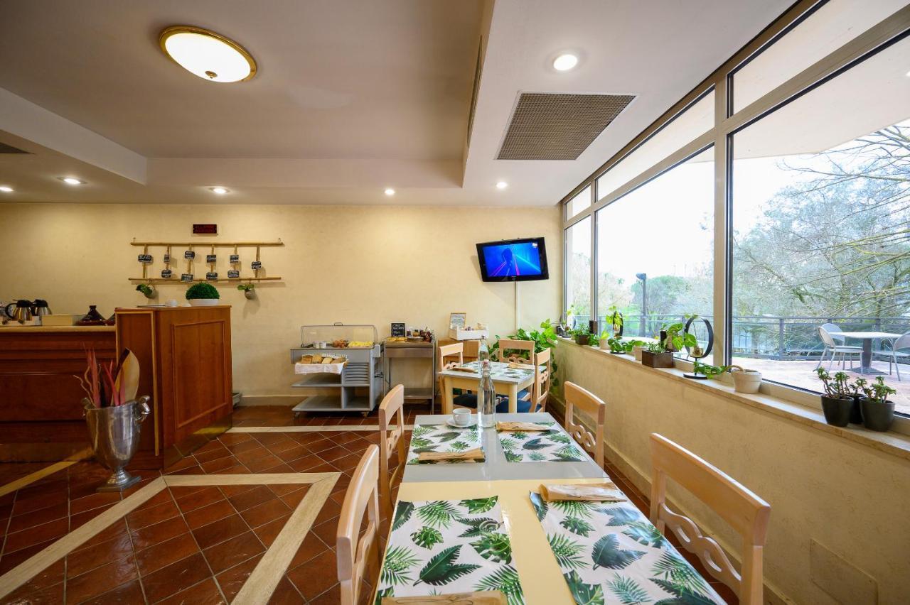 Hotel Torre Di Pratolungo ローマ エクステリア 写真