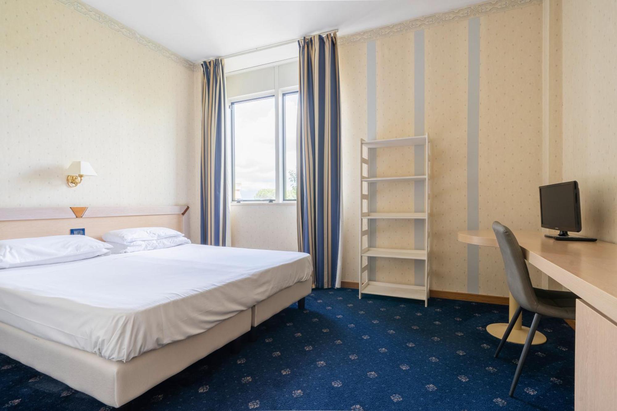 Hotel Torre Di Pratolungo ローマ エクステリア 写真